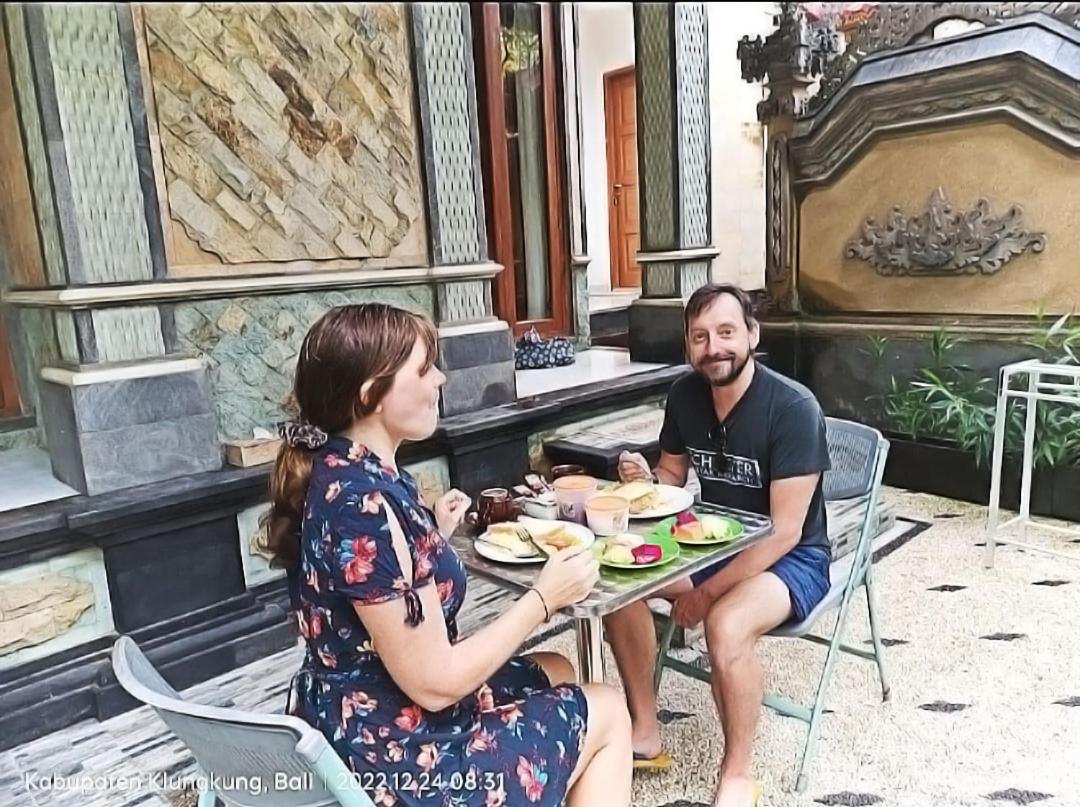 Green Palace Homestay Batununggul Eksteriør bilde