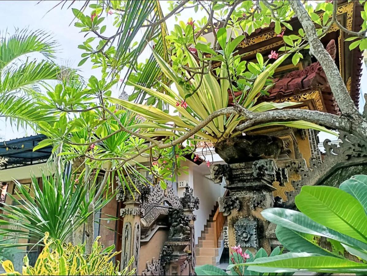 Green Palace Homestay Batununggul Eksteriør bilde