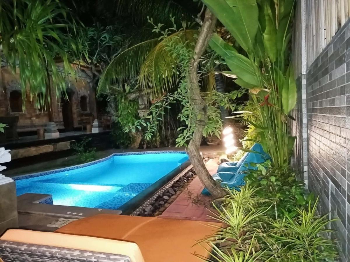 Green Palace Homestay Batununggul Eksteriør bilde