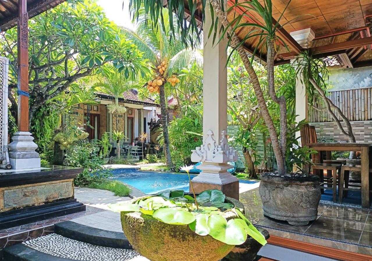 Green Palace Homestay Batununggul Eksteriør bilde
